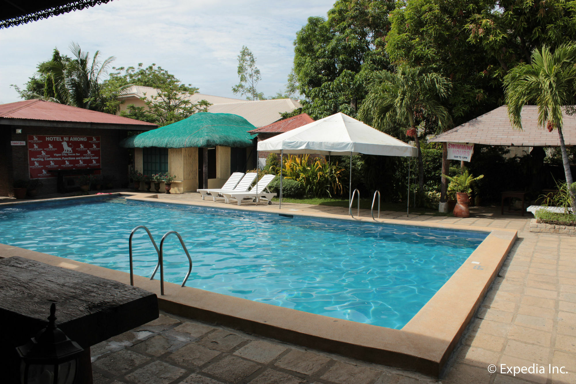 Reddoorz Plus Near Vigan Convention Center Exterior photo